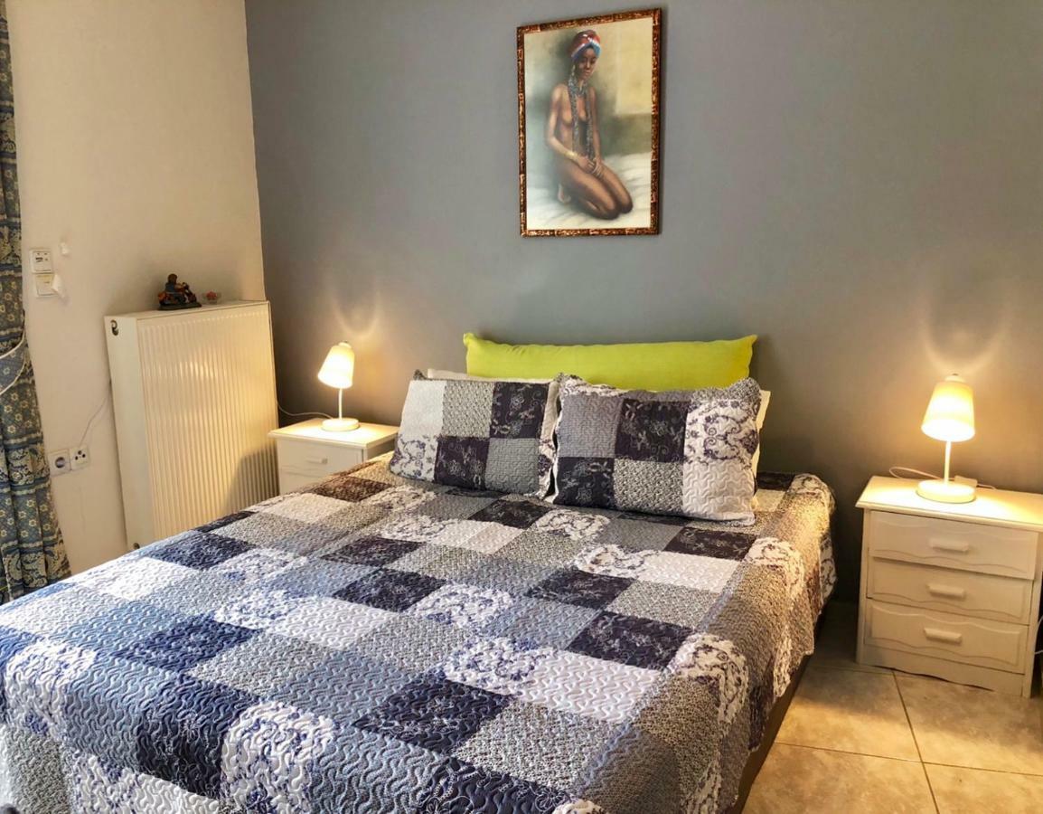 Menelaos Apartments Аделианос Кампос Екстериор снимка