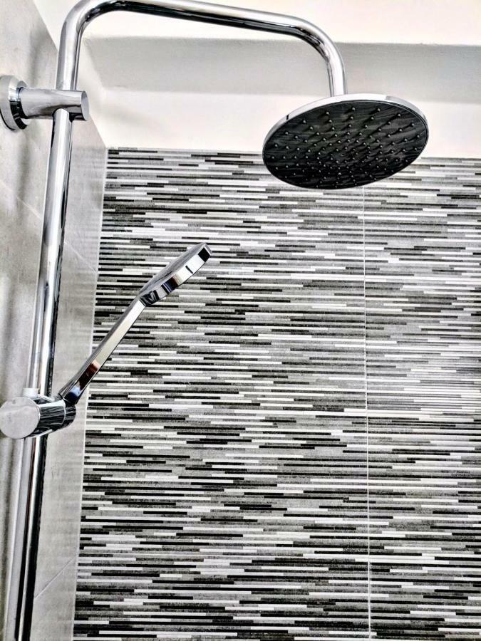 Menelaos Apartments Аделианос Кампос Екстериор снимка